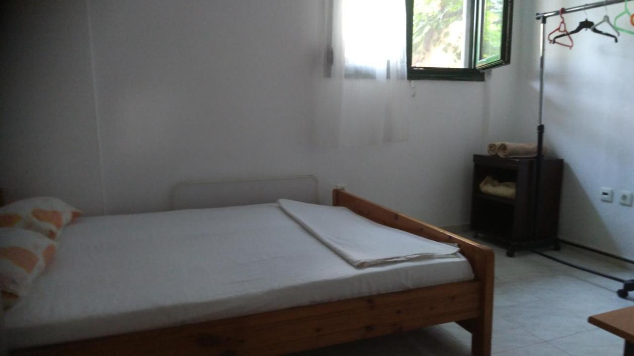 Garden Maisonnette 2-Bedrooms Sleeps 6 Adults 200M From Sandy Beach 艾斯普罗瓦塔 外观 照片