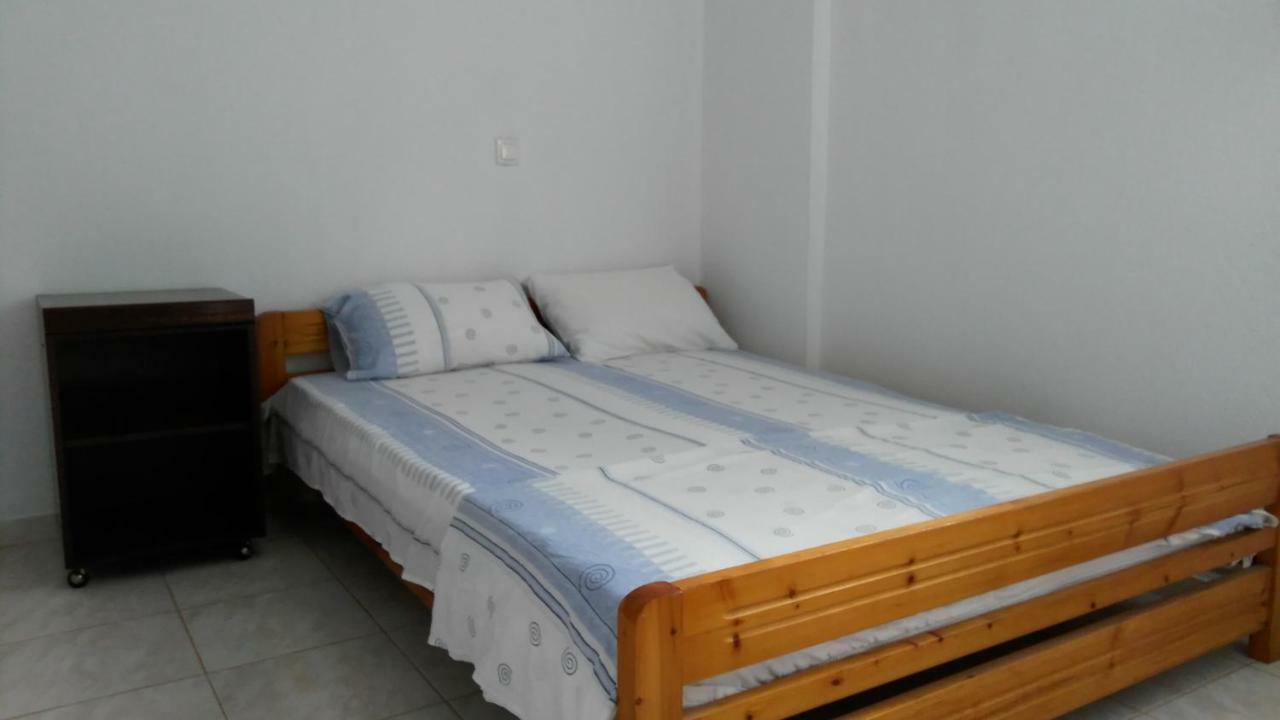 Garden Maisonnette 2-Bedrooms Sleeps 6 Adults 200M From Sandy Beach 艾斯普罗瓦塔 外观 照片